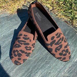 Leopard print flats
